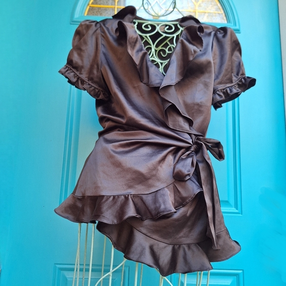 Wrap-Around Top Vintage Black Satin Ruffle Puff Sleeve Blouse - Picture 3 of 16